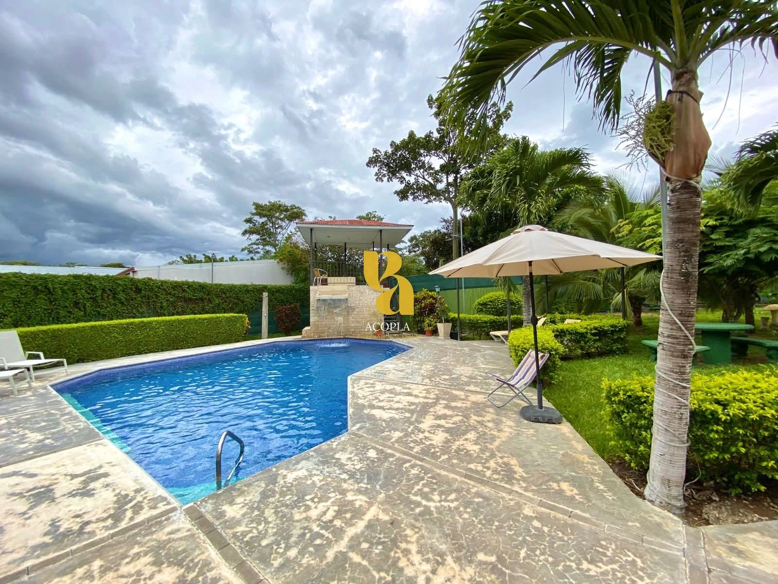 Quinta colonial amueblada en Turrúcares, Alajuela