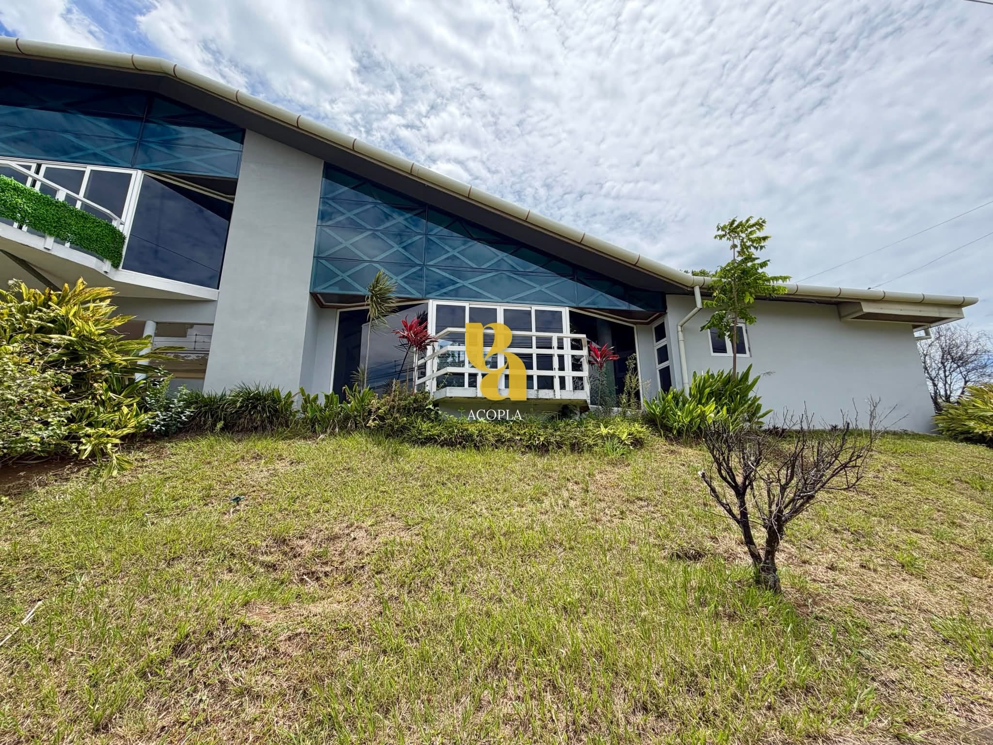 Casa de 1 nivel en Los Reyes, La Guácima