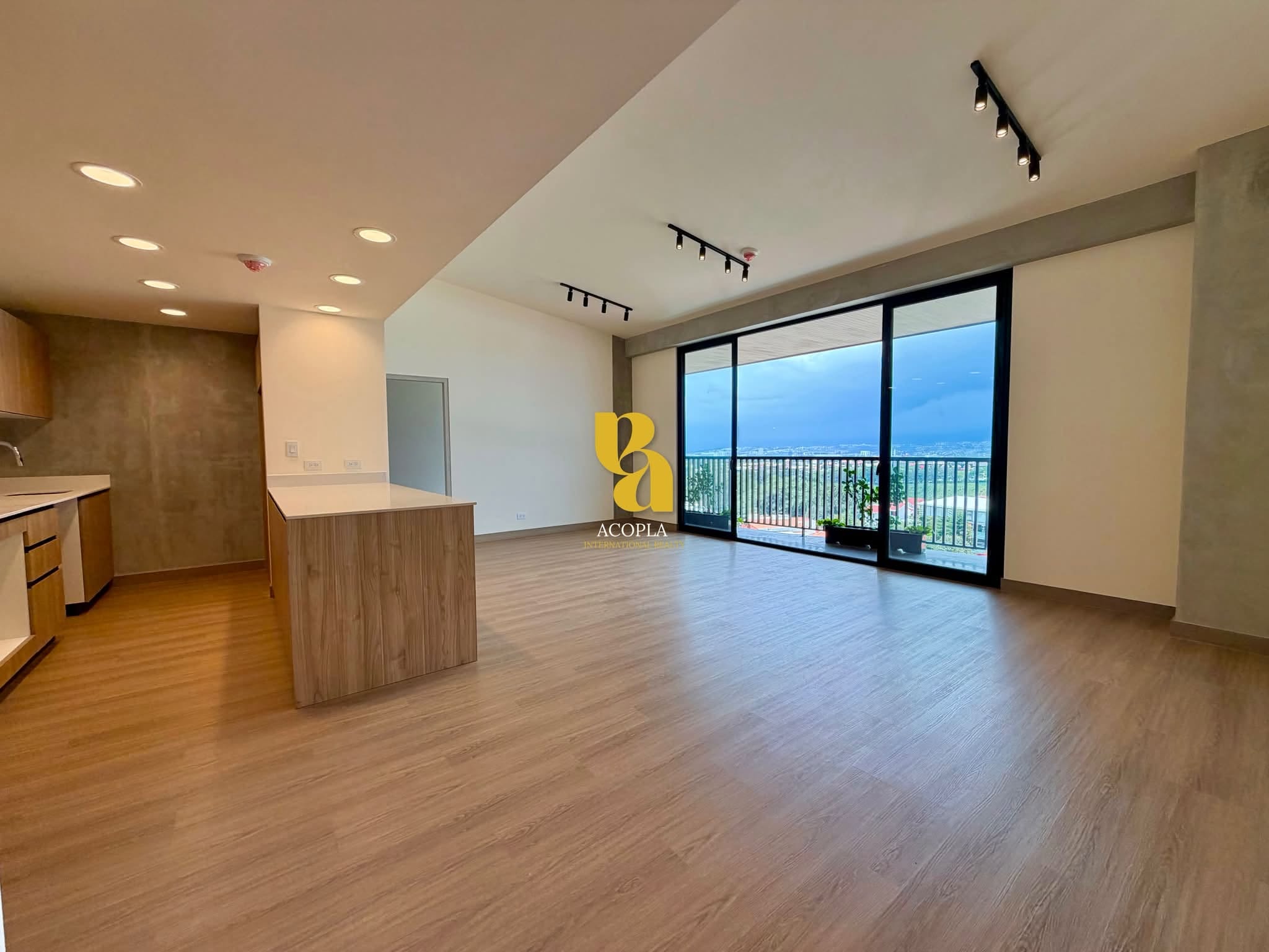 Penthouse para estrenar en alquiler de 3 habitaciones en Rohrmoser